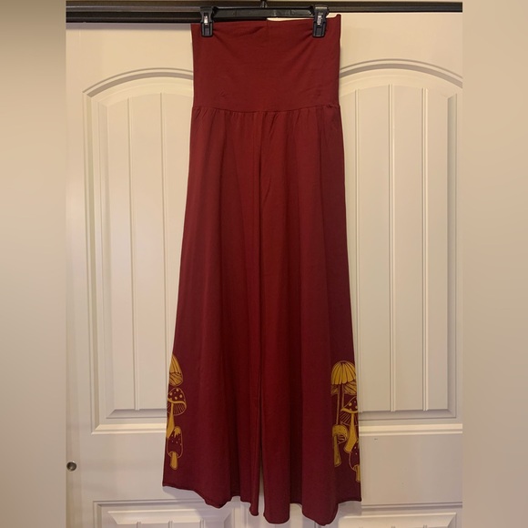 Retro Mushrooms Flow Pants by Soul Flower - Picture 2 of 7